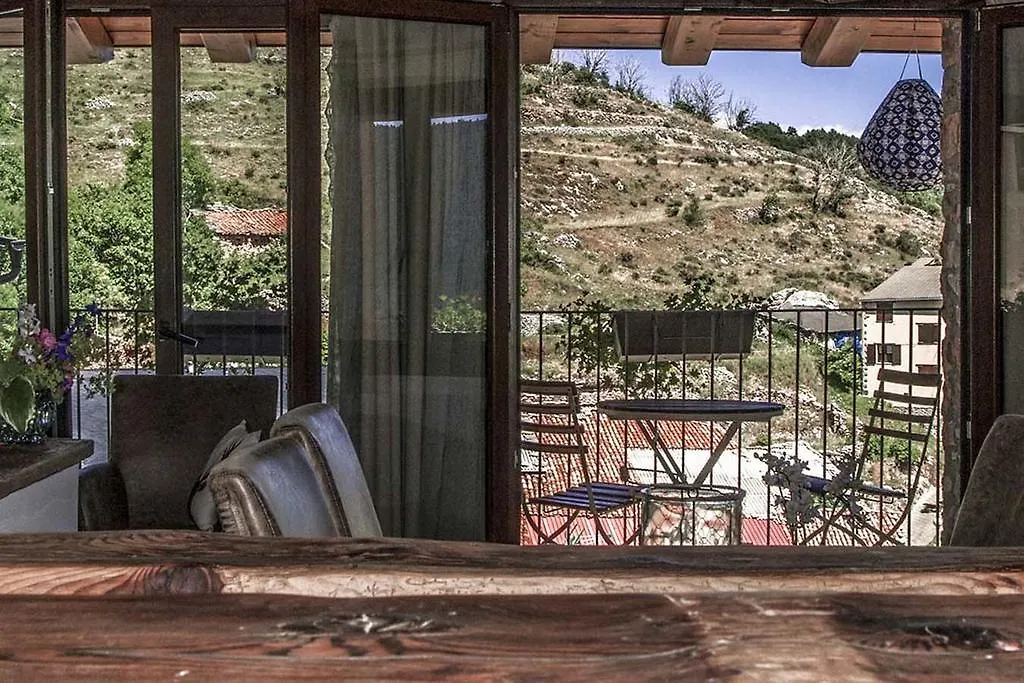 Country house Cal Pastisser De Taus